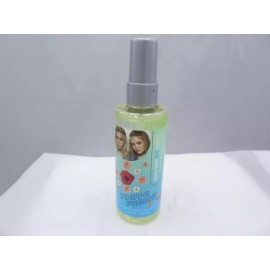 Mary-Kate and Ashley Tokyo Fusion by MARY-KATE & ASHLEY Body Mist Spray 4 oz