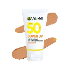 Garnier Super UV Protector Solar Facial Toque Seco Efecto Mate Con Color FPS50, Textura Ligera Gel Crema Hidratante Vitamina C Alta Proteccin, Tono...