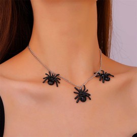 Xduargs Punk Spider Choker Necklace Black Three Spiders Necklace Vintage Spider Pendant Necklace Adjustable Animal Spider Chain Necklace Jewelry for Women