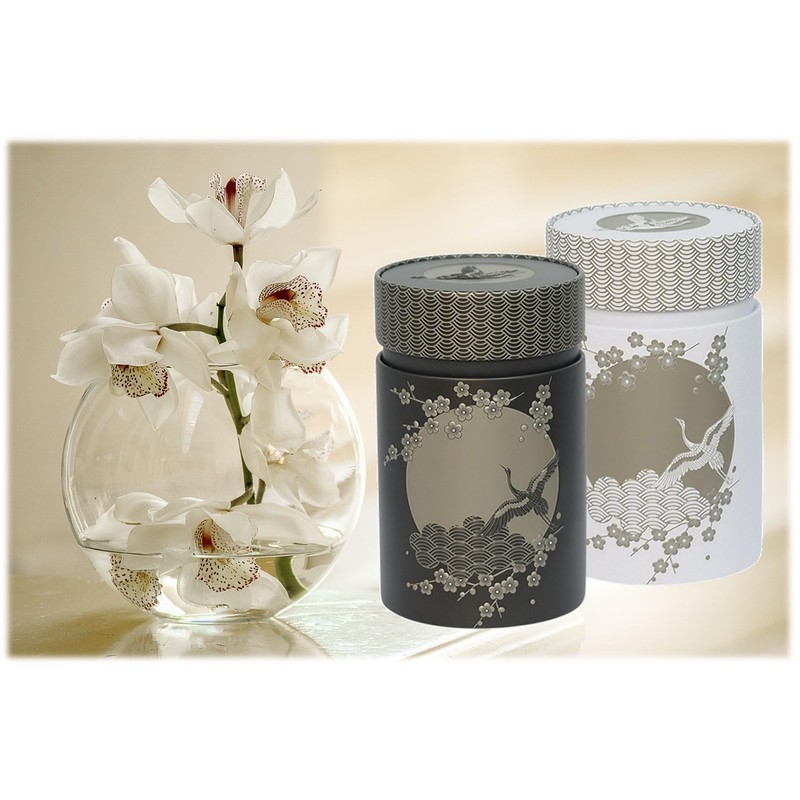 Komorebi Tin 150 g Each Set of 2 with Light
