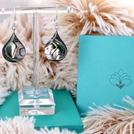 Unbranded Mesmerizing Teardrop Abalone Earrings With Fish Hook Closing