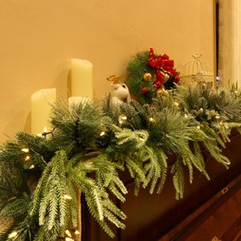 Joyhalo 6ft Flocked Christmas Garland Decorations with Lights Battery Operated Outdoor Prelit Christmas Garland for Mantle, Lighted Christmas Garland Indoor for Stairs Railing Fireplace