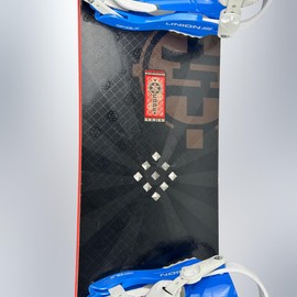 DEMON UNITED Snowboard Pyramid Cleat Stomp Pad Anti-Slip