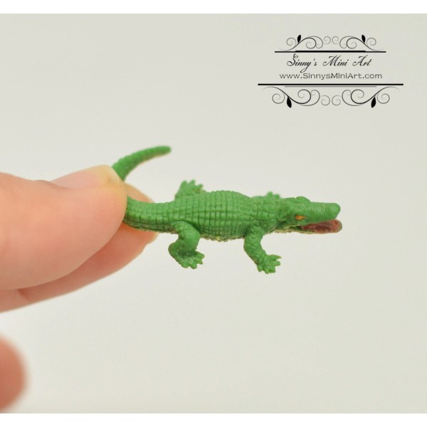 SMA Miniature Alligator 1 PC AW 9701 HH MUL6035