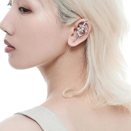 Myth of the Moon Ear Hook Needle Piercing Earring Goth Climber Crawler Earrings Vintage Punk Moon Wrap Earrings Jewelry Accessory Present for Women Wife (Silver Moon)