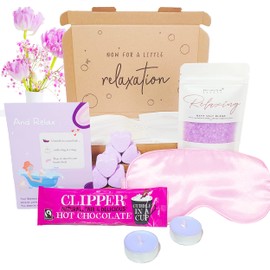 Bellalisia Relaxation Gifts For Women De Stress Self Care Pamper Hamper Kit, Hug In A Box Bath Presents Relaxing Mums Gift Set, Brilliant Christmas Gifts or Birthdays Gifts For Her To Relax and Enjoy