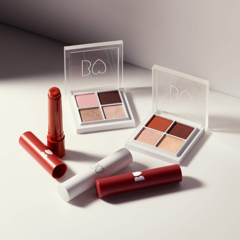 B IDOL Glossy Lip 103 APRICOT Lipstick Grapefruit 0.09 oz