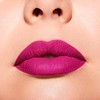 CY - Labial Studio Look Mate, color frambuesa, 6 ml.