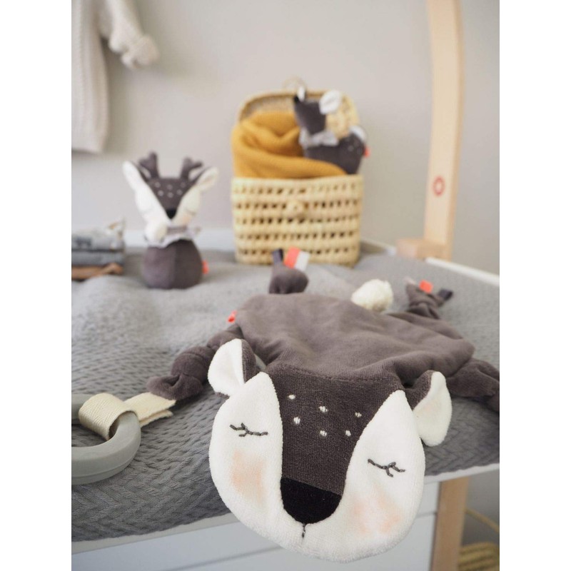 kikadu Fawn Activity Toy