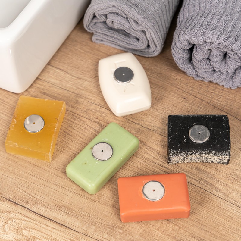 bremermann Bamboo Magnetic Soap Holder - Free Hanging Soap Through