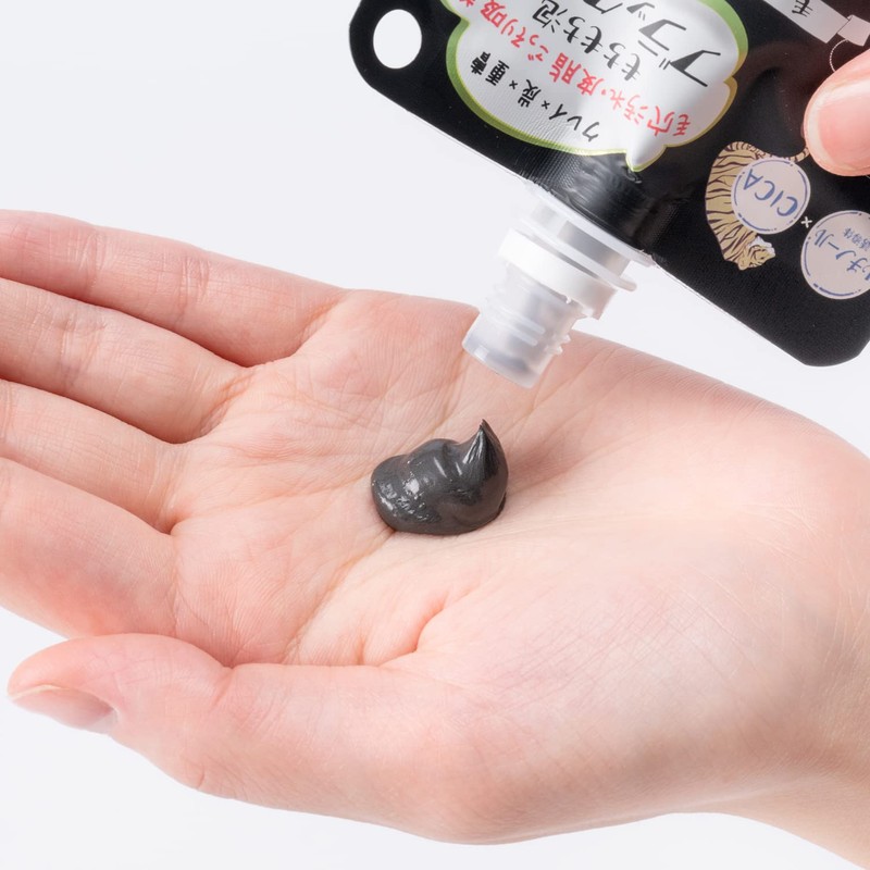 CLEAR TURN KOSE Pore Komachi Shine Control Mochi Mochi Black