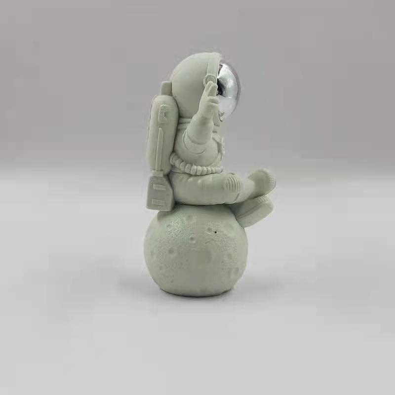 Figurine Statue Astronaut Sculpture Spaceman Décor,White Shelf Decoration,Tabletop Decoration,Cute Mini