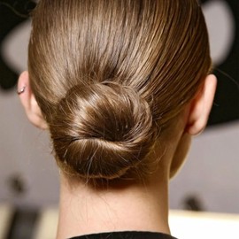 4pcs Sponge Hair Bun Maker, Lazy Curler Tool, Bun Updo Accessories for Women Thin Thick Long Straight Curly Hair (Black, One size)