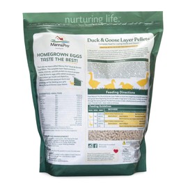 Manna Pro Duck & Goose Layer Pellets, High Protein for Increased Egg Production, Formulated with Probiotics to Supports Gut Health & Digestion, 8 lbs