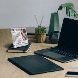 Firefighters' Day Appreciation Gifts, Thank You Firefighter Gifts for Men, Fireman Graduation Gifts, for Dad Husband Boyfriend Birthday Christmas Firefighter Gifts, Desk Decor Sign XLK496