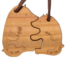 Mr. & Mrs. Panda Couple Key Ring Bear Hugging - Gift, Anniversary Gift, Girlfriend, Guardian Angel, Wedding, Valentine's Day Gift, neutral