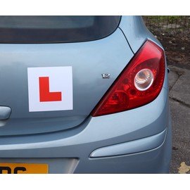Streetwize - Magnetic Red-L Plates - Pack of 2 - Designed for Learner Drivers, Anti-Scratch - No Blowing off, Easy to Move without Scratching your Vehicle