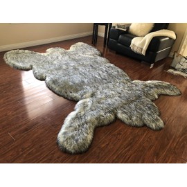 LAMBZY Faux Sheepskin Hypoallergenic,Super Soft Faux Bear Skin Silky Shag Rug (3'X5',90x150 cm, White with Black Tips)
