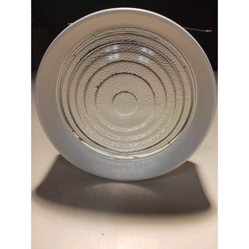 Lightolier 1126 Frosted Lens Reflector Trim, Wet Location, 6-3/4", White