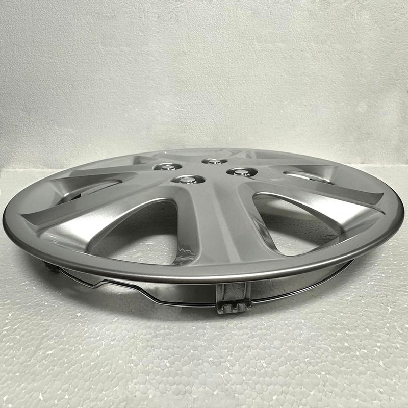 Brighter Design Set of 4 15" Push-on Silver Hubcaps for