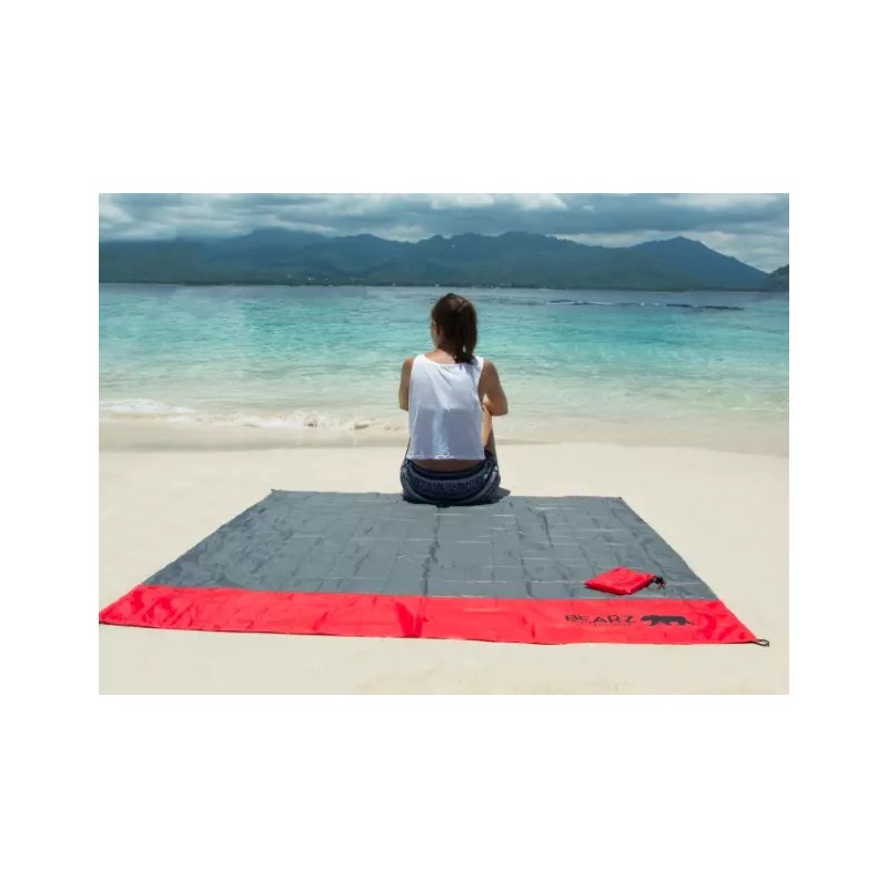 BEARZ Outdoor Beach Blanket-Pocket Blanket 55″x60″ Waterproof, Sandproof, RED
