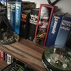 Monster on The Bookshelf Resin Decor Bookstand Resin Sculpture Ornaments