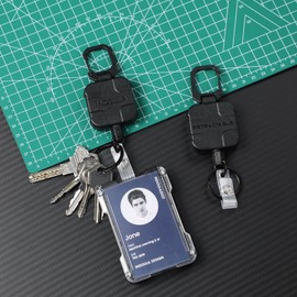 INDOULA 2 Pack Retractable Badge Holder and Heavy Duty Retractable Keychain,Carbon Fiber Badge Holder with Clip (Holds 1 to 4 Cards) with 32’’ Retractable Badge Reel Key Chain.