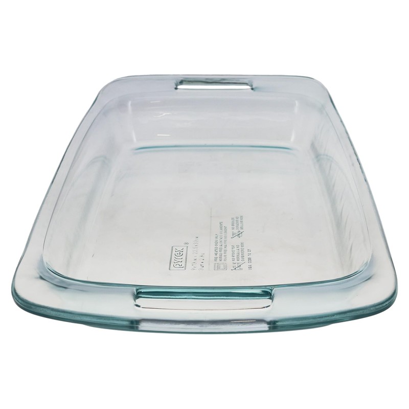Pyrex C-233 3qt Easy Grab Glass Baking Dish - Made