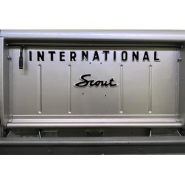 International Harvester Scout 80/800 Decal Lettering Sticker for IH Truck Tailgate (Gloss Black)