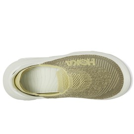 Hoka Unisex Restore TC Sneaker, Cardamom/Wild Mushroom, 7 US Men