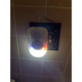 Ultimax Lot Of 6 Dual Speaker Ultrasonic Pest Repeller With Nightlight Light 120V