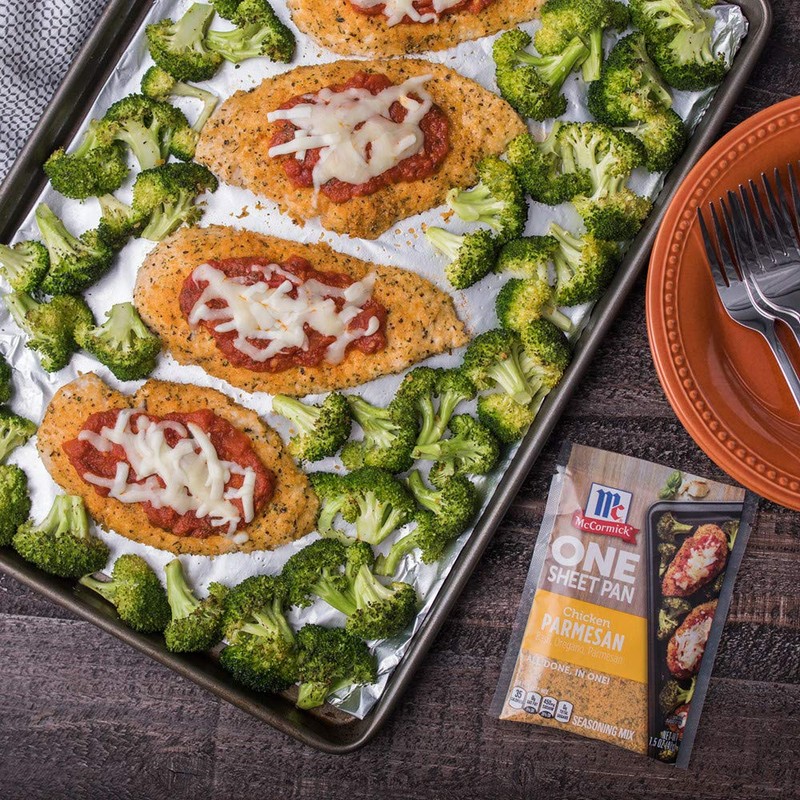 McCormick ONE Sheet Pan Chicken Parmesan Seasoning Mix, 1.5 oz