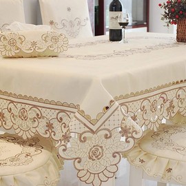 WELLYUK 68 Inch X 120 Inch Oblong Vintage Embroidered Brown Flower Classic TableCloth, Elegant Dining Room Home Decoration Rectangle Table Cloth