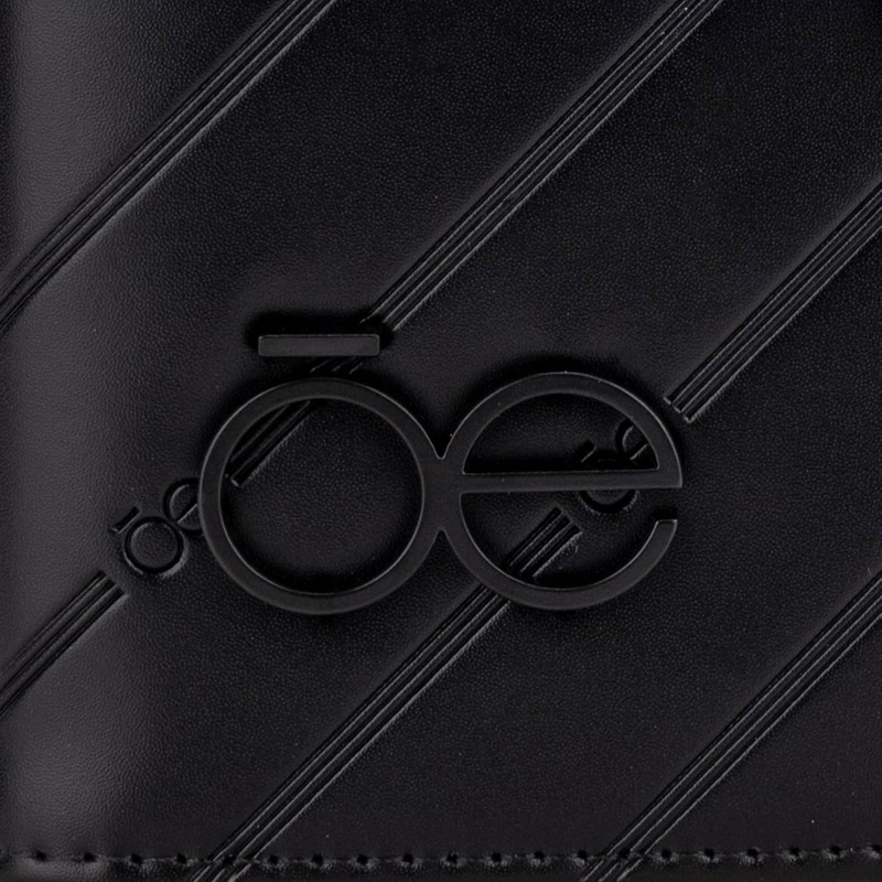 CLOE Porta Pasaporte Grande Look Troquelado color Negro para Mujer
