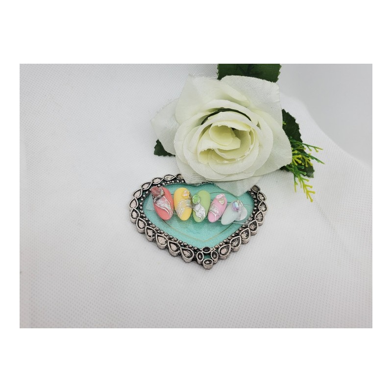 Spring (Stream) Handmade Nail Tips - Short Almond / 봄(시냇가)