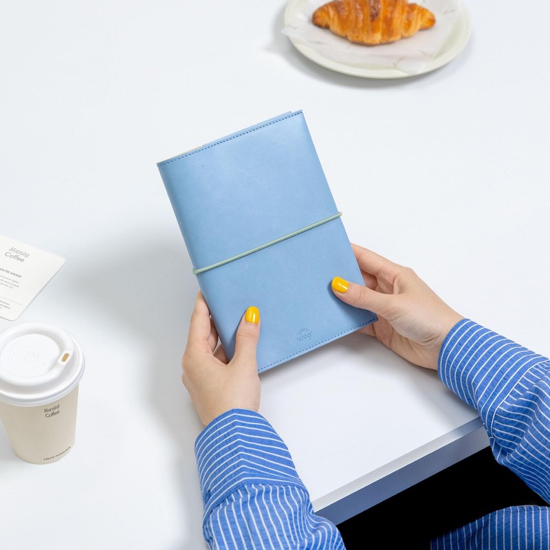 Iroha Published 2026 SUNNY Notebook, Standard, Free Daily, 2026/April/B6 Size,