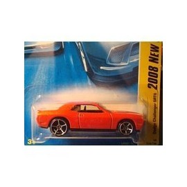 Hot Wheels Dodge Challenger SRT8 "2008 First Editions" #16 (2008)
