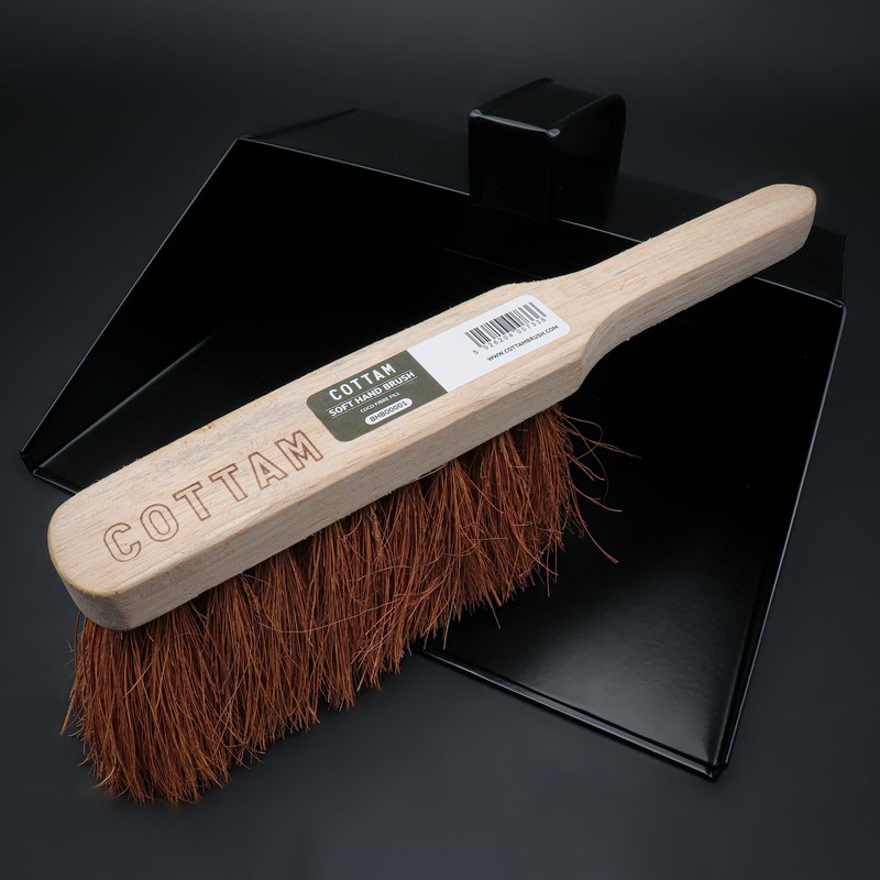 COTTAM Heavy Duty Metal Dustpan (Black) With Handle & Soft