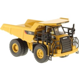 Diecast Masters Cat 772 Non Riding Toy Truck Yellow Collectible Vehicle For Ages 14 And Up
