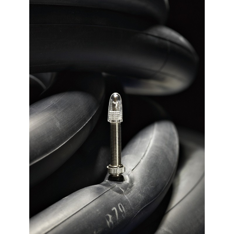 Schwalbe 22x1 3/8 (550a) Tube Presta SV8