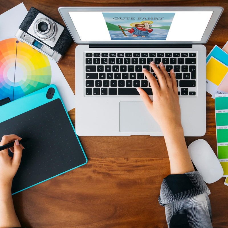 speecheese Good Ride Keyring with Faux Leather Pendant with Saint