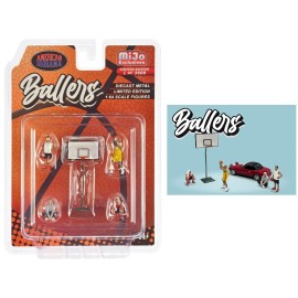 DCD Limited Edition 5-Piece Diecast Figure Set 4 Figures 1 Basketball Hoop 1/64 Scale Ballers Collection Worldwide Accessory