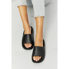 NOOK JOI In My Comfort Zone Slides in Black - color: Black, size: 10