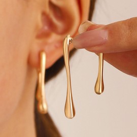 Wendalern Teardrop Front Back Earrings Gold Geometric Linear Coat Earrings Simple Water Drop Ear Coat Stud Earrings Statement Jewellery for Women and Girls, Zinc, No Gemstone