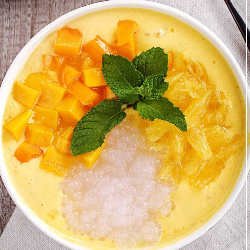 Small sago, coconut milk, sago dew, sago grains, raw mango