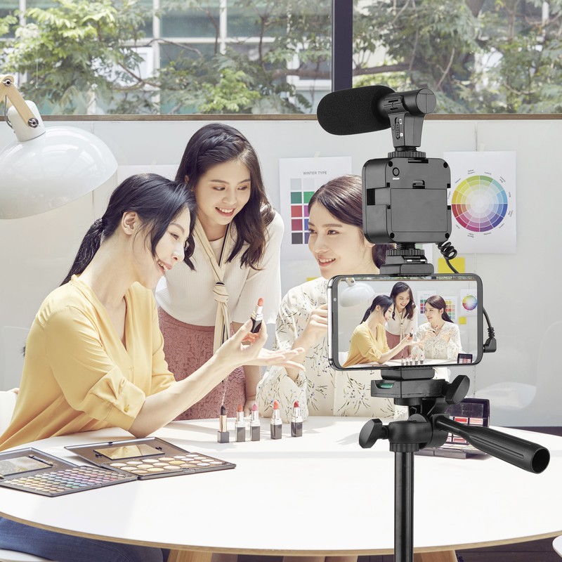 Phone Vlog Video Kit with Height Adjustable Tripod Phone Holder