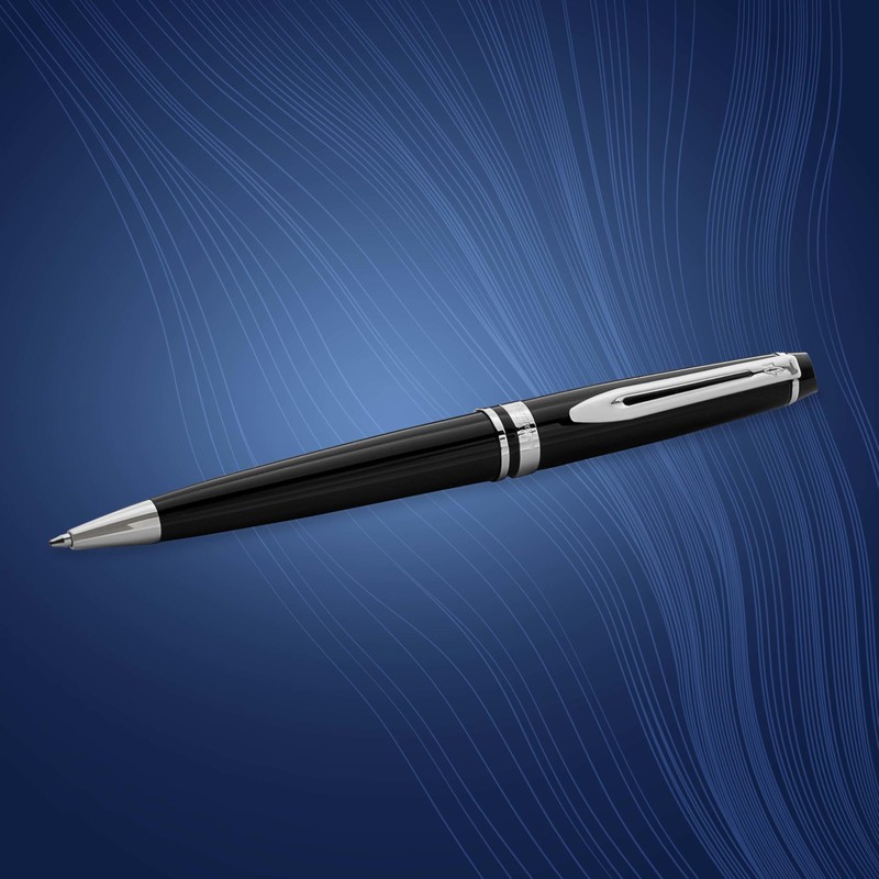 Waterman Expert Ballpoint Pen, Gloss Black with Chrome Trim, Medium