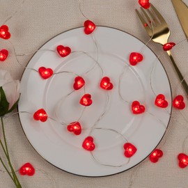 KAiSnova Guirnalda de luces con forma de corazón rojo para decoración del día de San Valentín, funciona con pilas, con control remoto y temporizador, 10 pies, 40 luces LED parpadeantes para bodas, aniversarios, Día de la Madre, decoración de fiestas