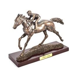 OPO 10 - Miniature resin collectible horse, about 19cms, Phar Lap - 114