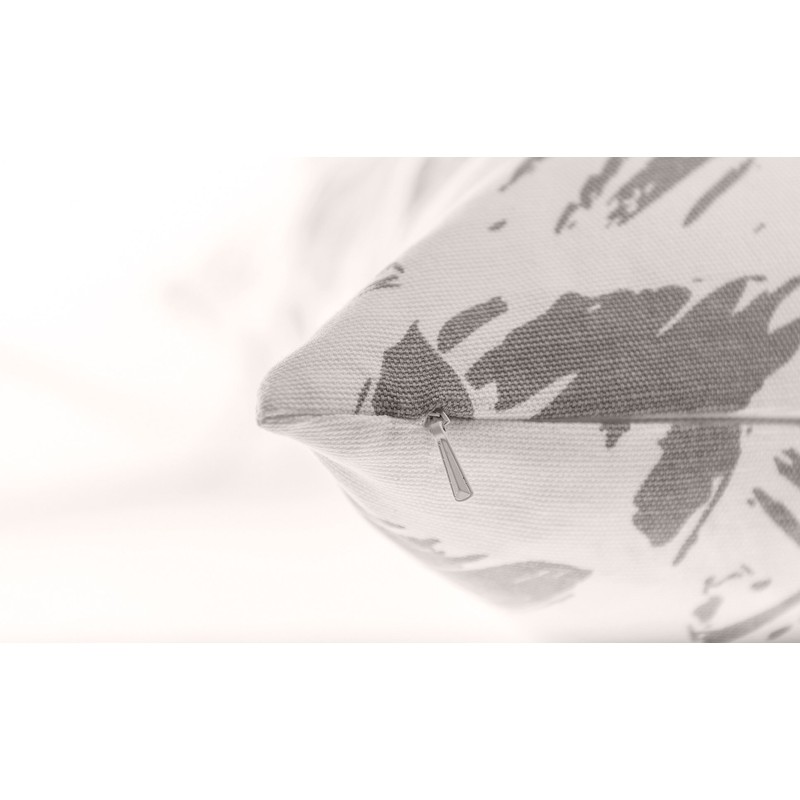 TreeWool (2 Pack Ikat Accent Cushion Covers in Cotton Canvas